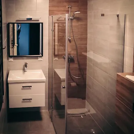 Trzy Male Drzewka Apartman Wielka Wieś